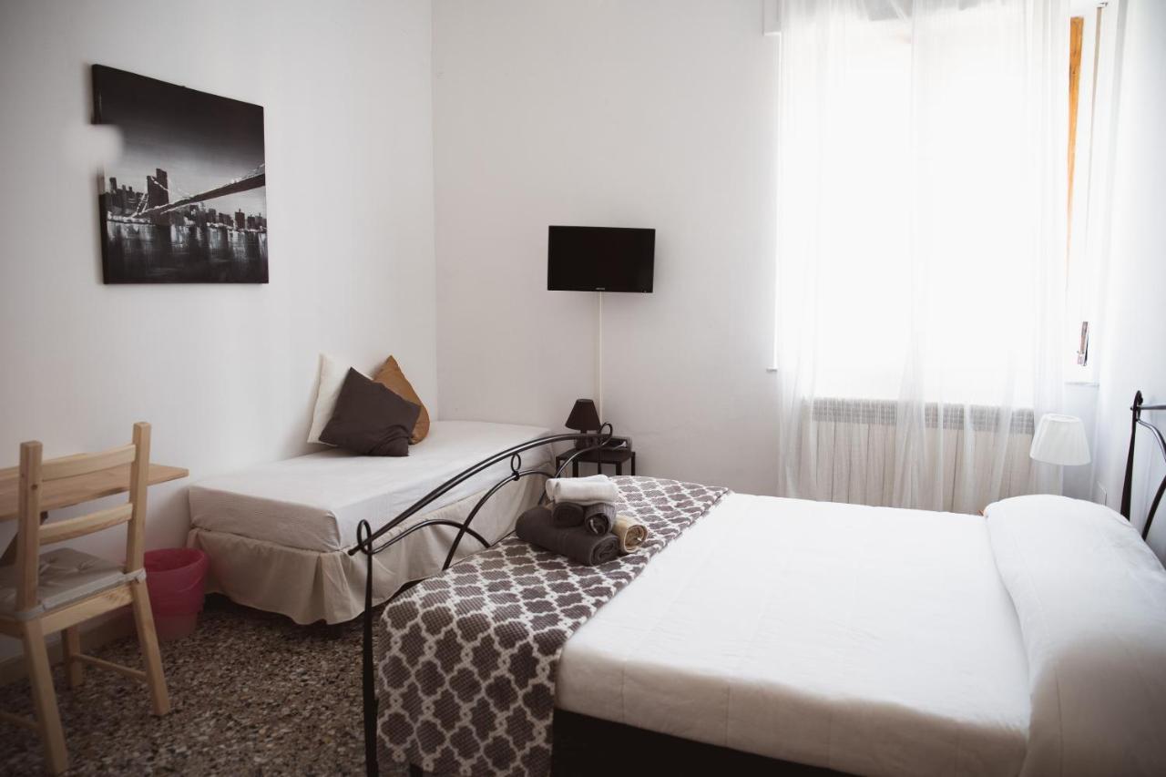 Accogliente Casa Livorno Bed & Breakfast Екстериор снимка